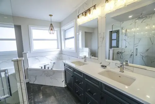 Bathroom-Cleaning--in-Tolar-Texas-bathroom-cleaning-tolar-texas.jpg-image